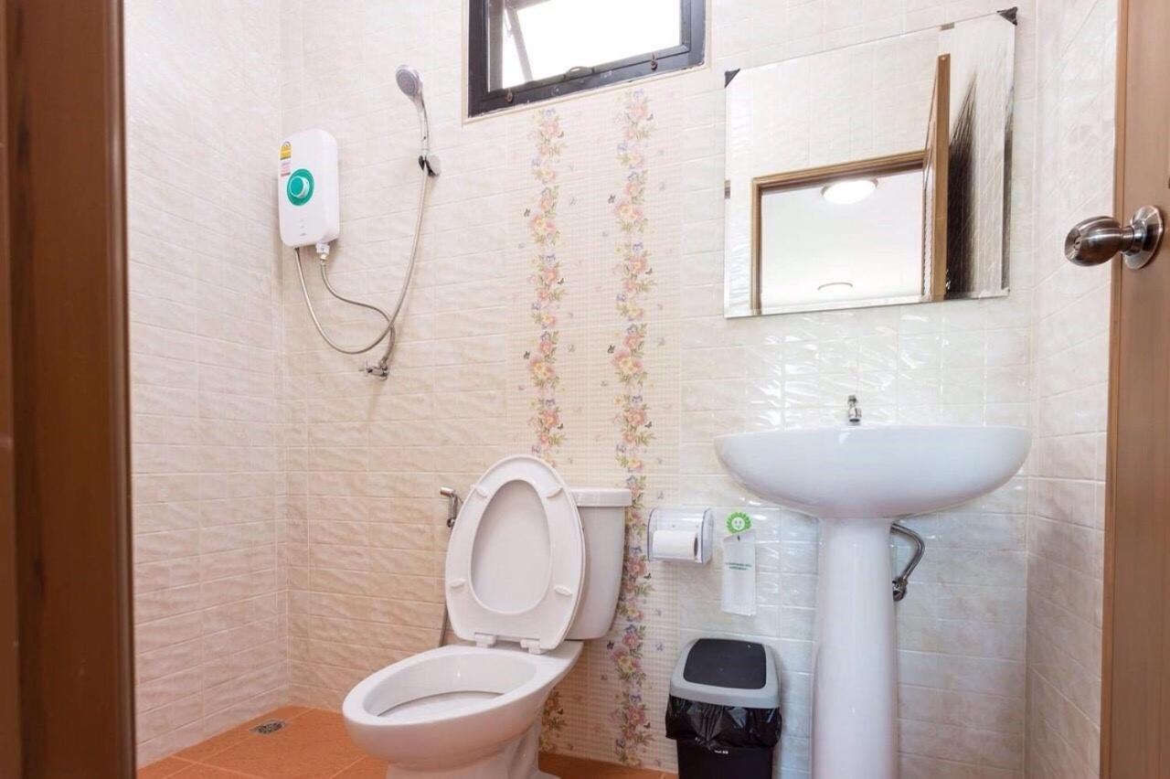 Benya Hotel Нан Екстериор снимка