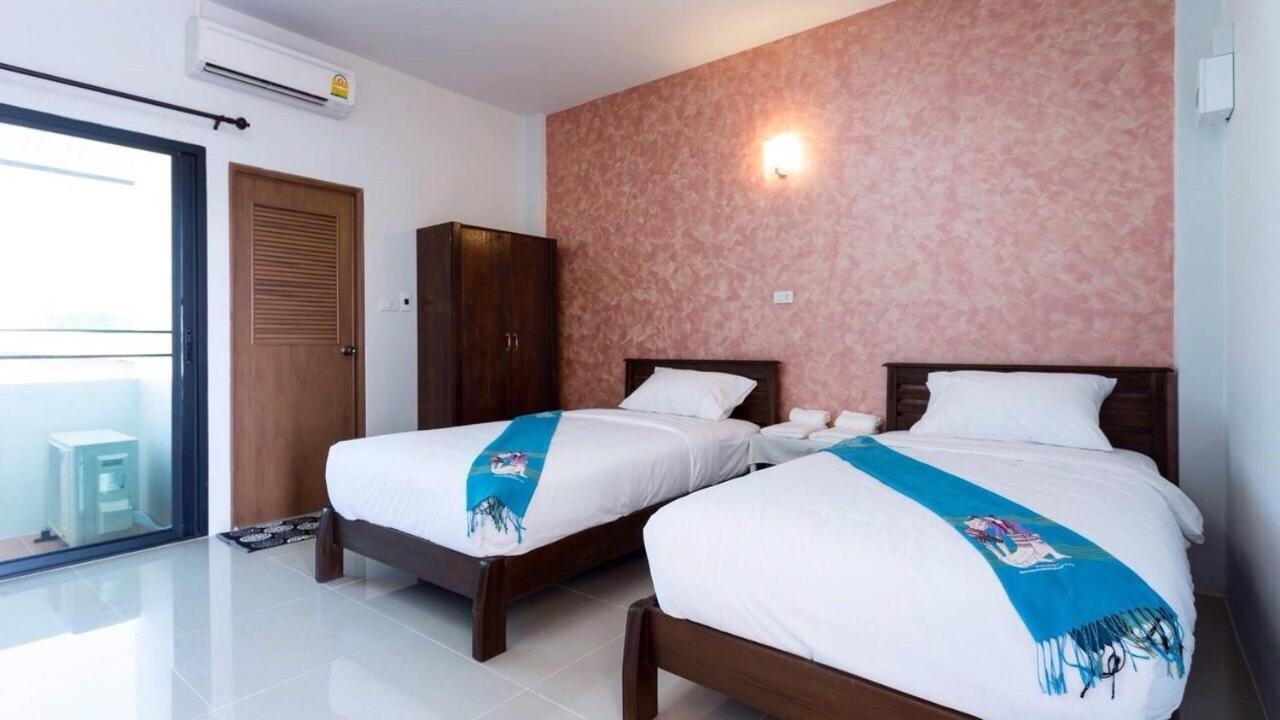 Benya Hotel Нан Екстериор снимка