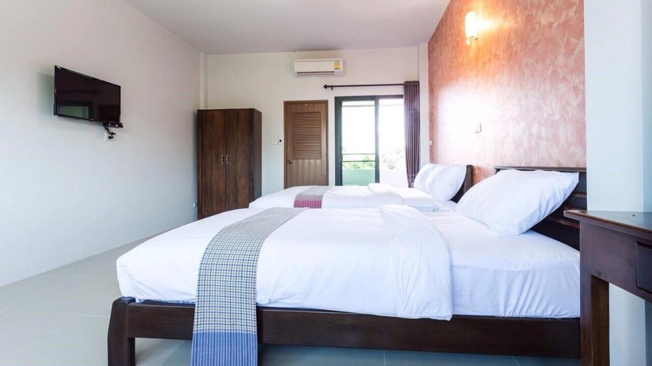 Benya Hotel Нан Екстериор снимка